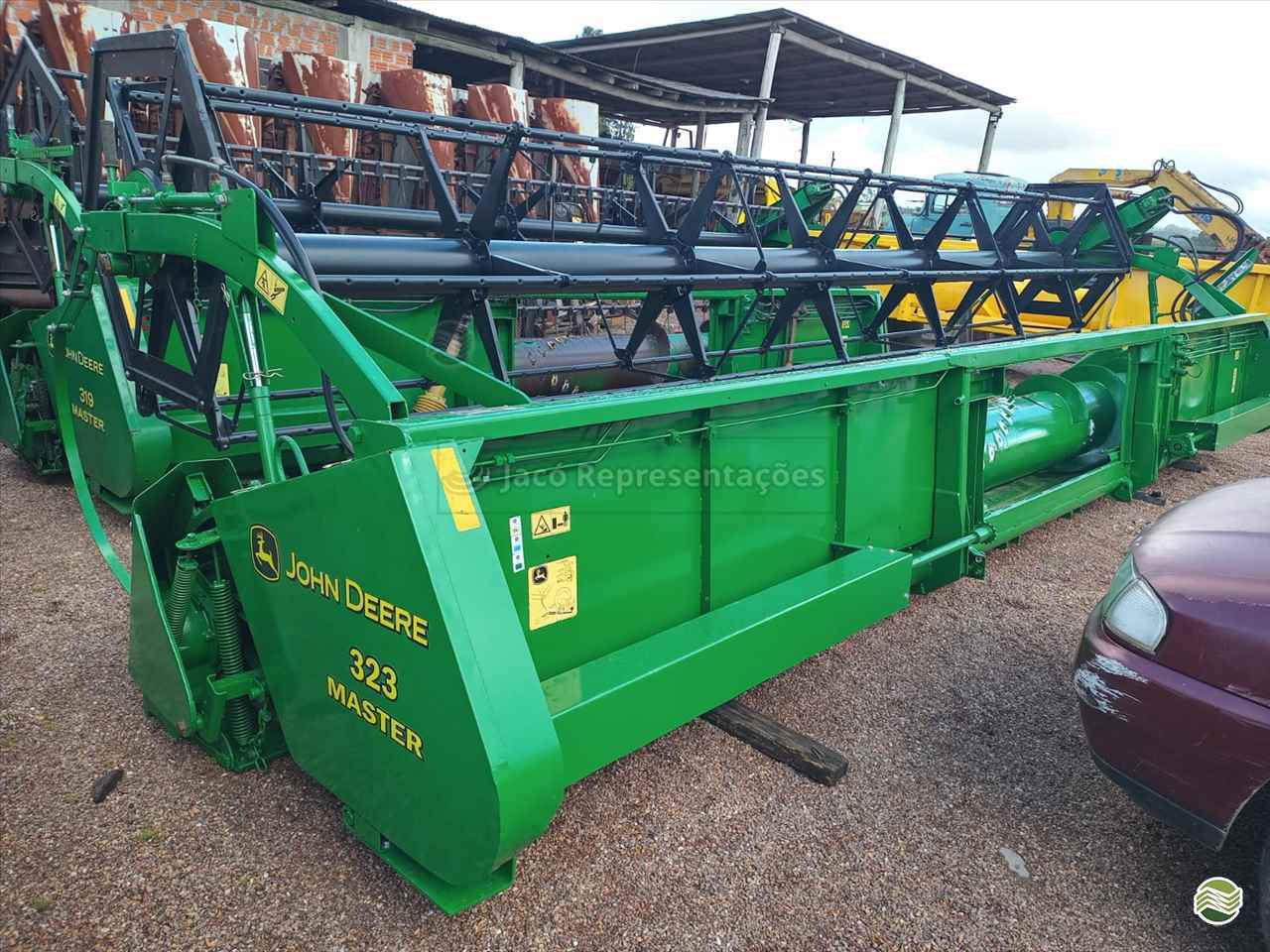 PLATAFORMA COLHEITADEIRA JOHN DEERE JOHN DEERE 323 Jacó Comércio de Peças Agrícolas LTDA PORTO ALEGRE RIO GRANDE DO SUL RS